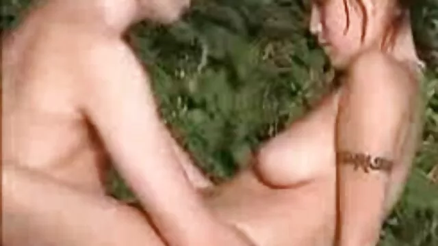 شیر بنوش ، همسایه سوپر سکسی بکن و صبور هستی