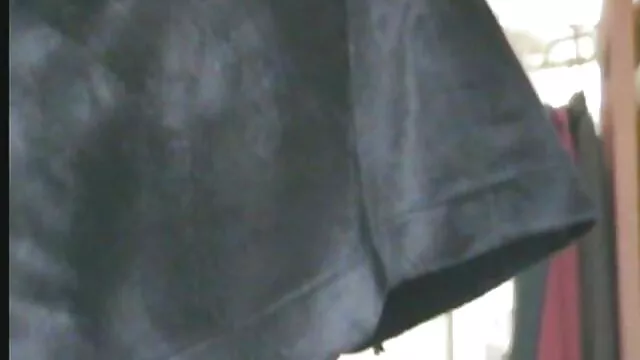 Busty سوپربکن بکن جدید فاحشه در کفش پاشنه بلند شرم عمومی