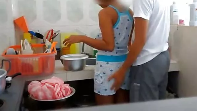 جای پدر سوپر سکس بکن و دختر نظامی را عوض کنید